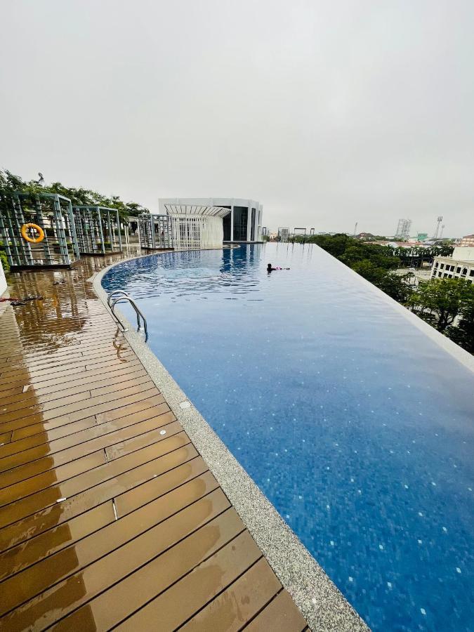 Deena Suite At Troika ,Kota Bharu Exteriér fotografie
